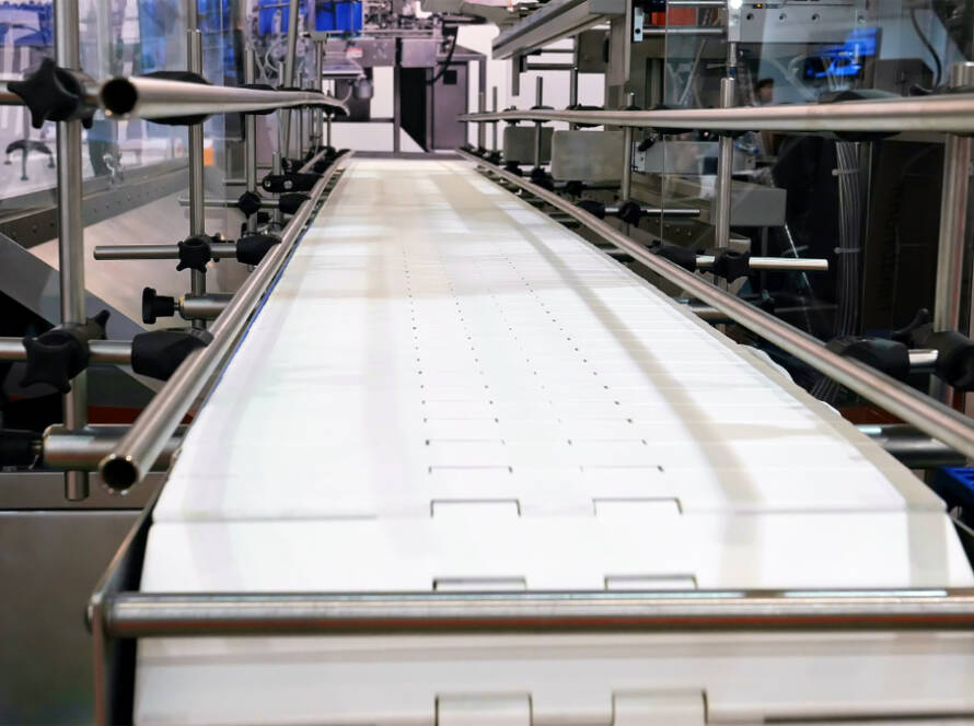 Cómo elegir el transportador adecuado para tu línea de packaging